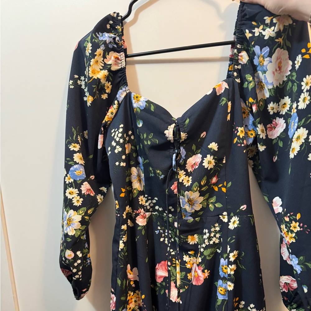 Abercrombie and Fitch Floral Long Sleeve Dress